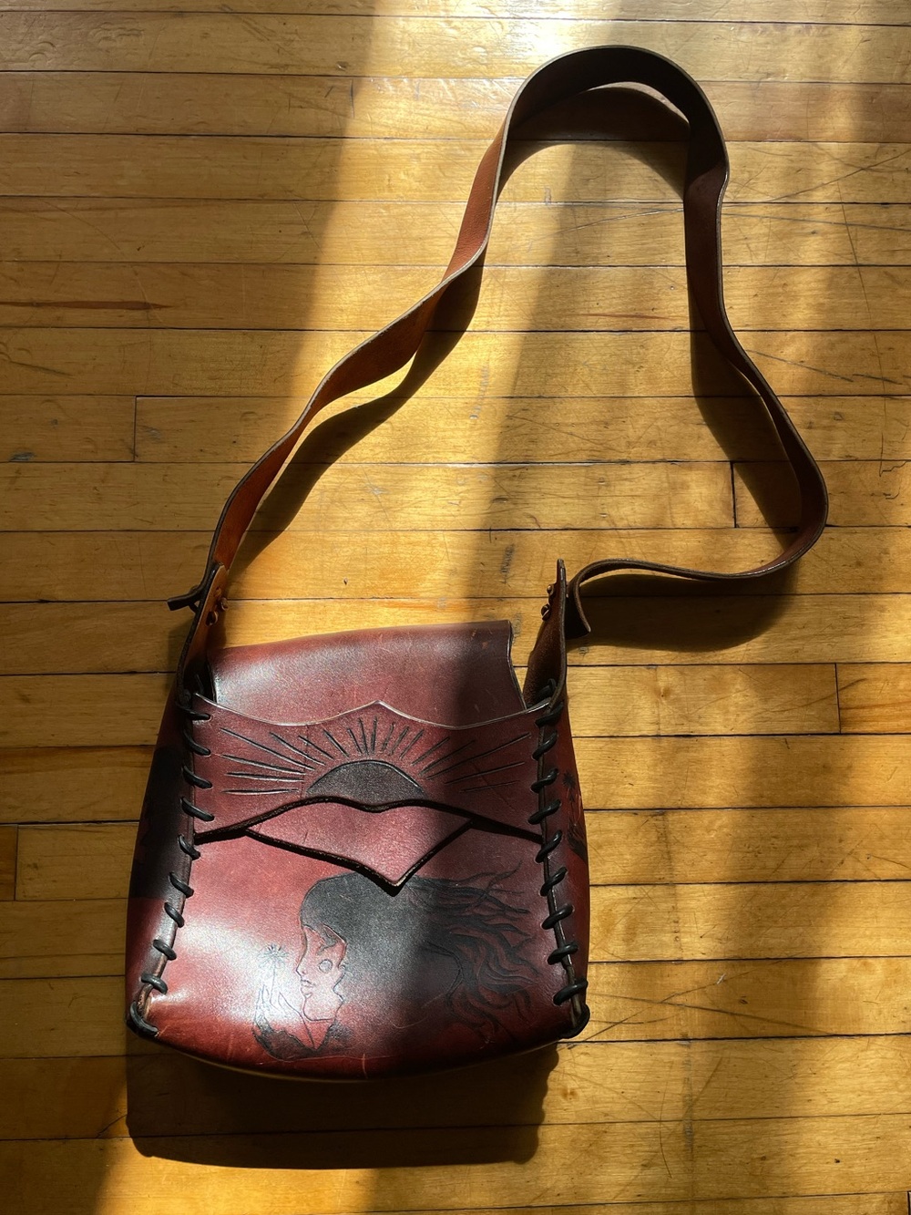1960's 70's Whipstitch Leather Handmade Saddle Purse Sun Hippie Vintage